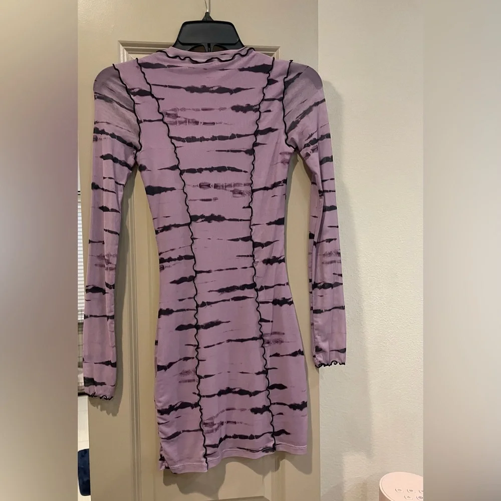 Mini Y2K long sleeve dress from H&M - Picture 3 of 5